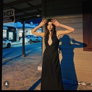 Wynn Hamlin black plunge formal dress (Size AU 6, XS)